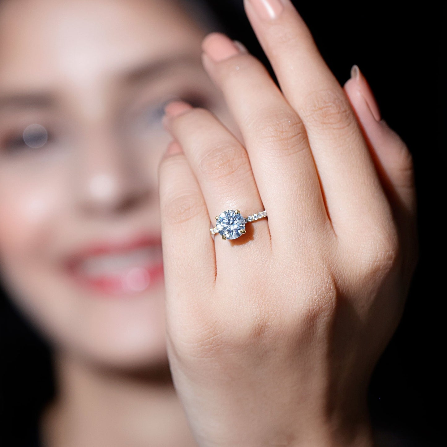 Peg Head Set Moissanite Solitaire Engagement Ring