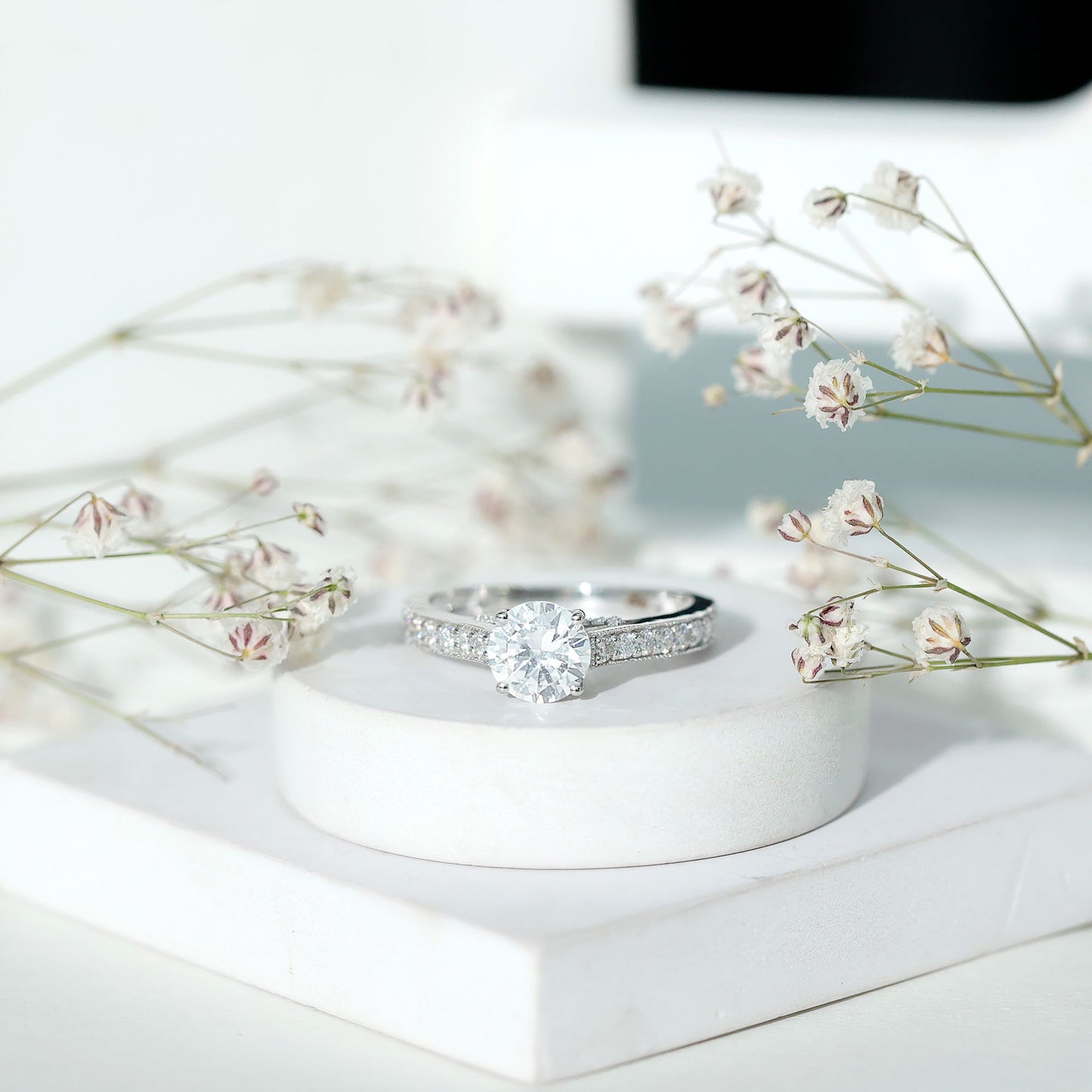 Certified 2 Carat Moissanite Solitaire Engagement Ring With Side Stones