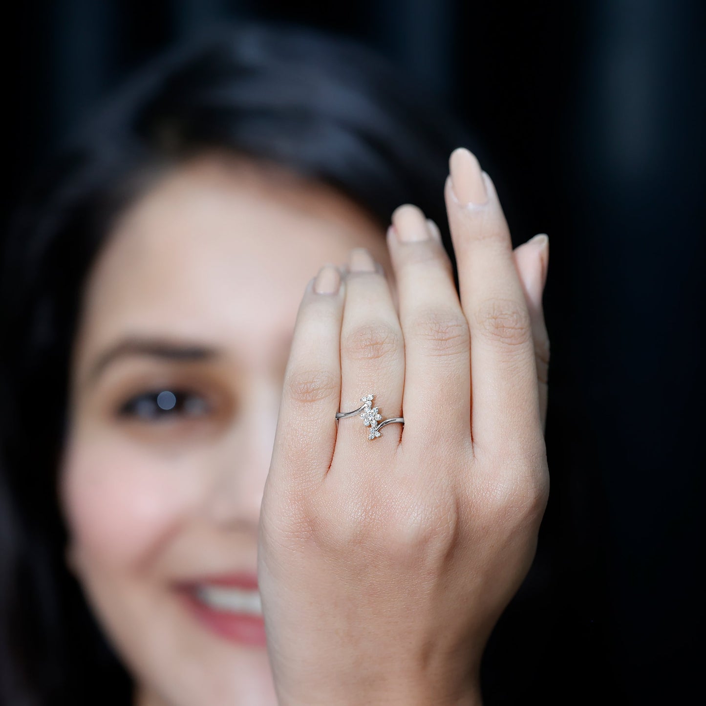 Round Cut Diamond Floral Promise Ring