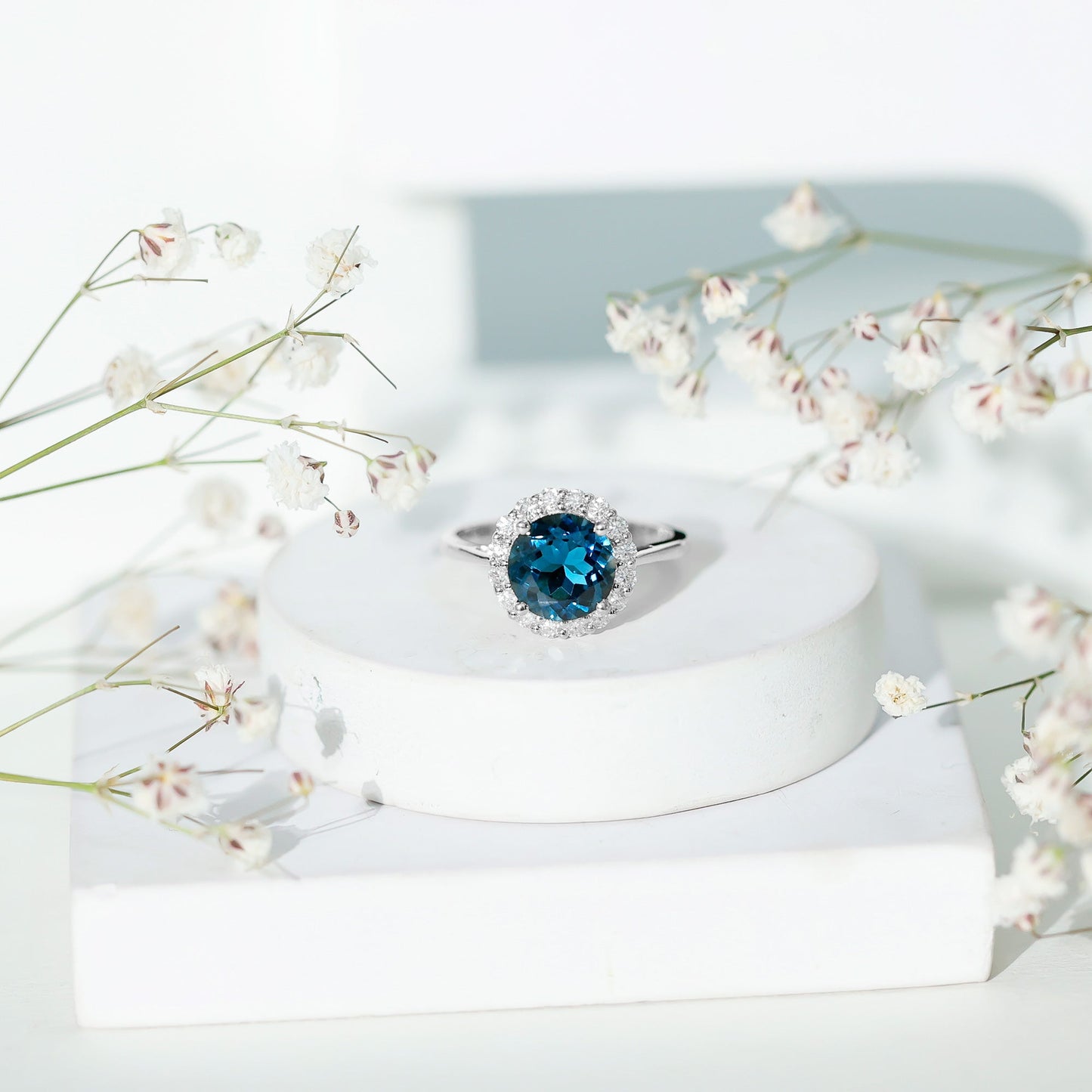 2 Carat Round London Blue Topaz Classic Engagement Ring with Diamond Halo