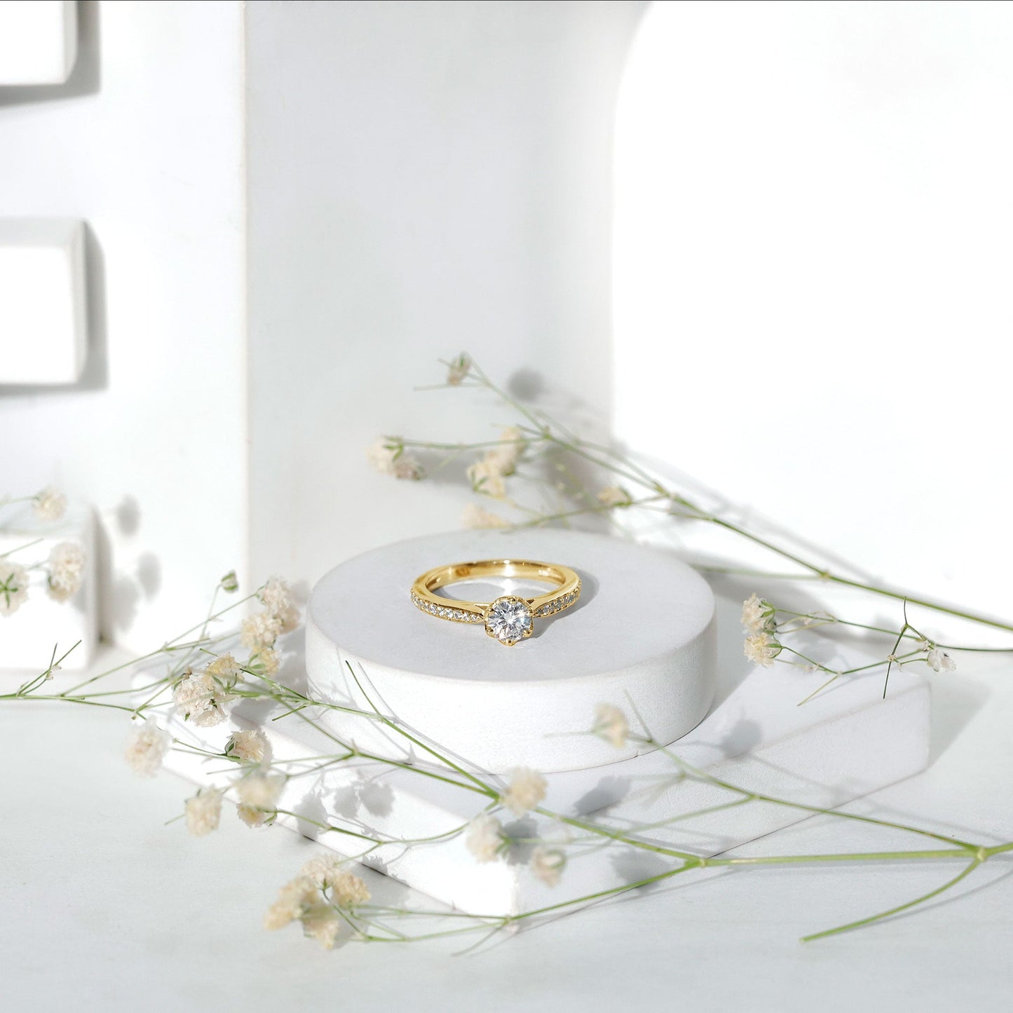 Lotus Basket Set Moissanite Solitaire Engagement Ring for Women