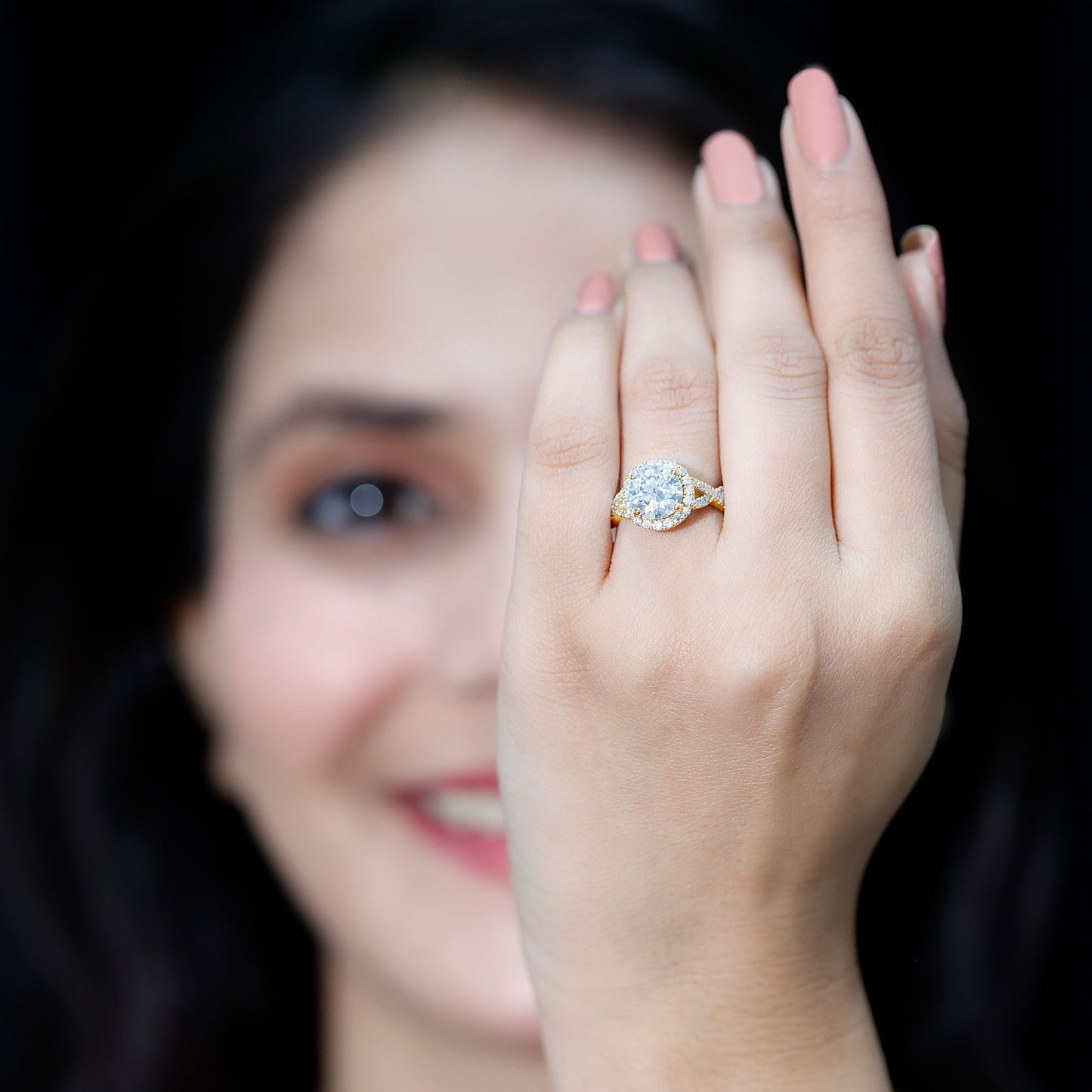 2 CT Moissanite Crossover Engagement Ring with Halo