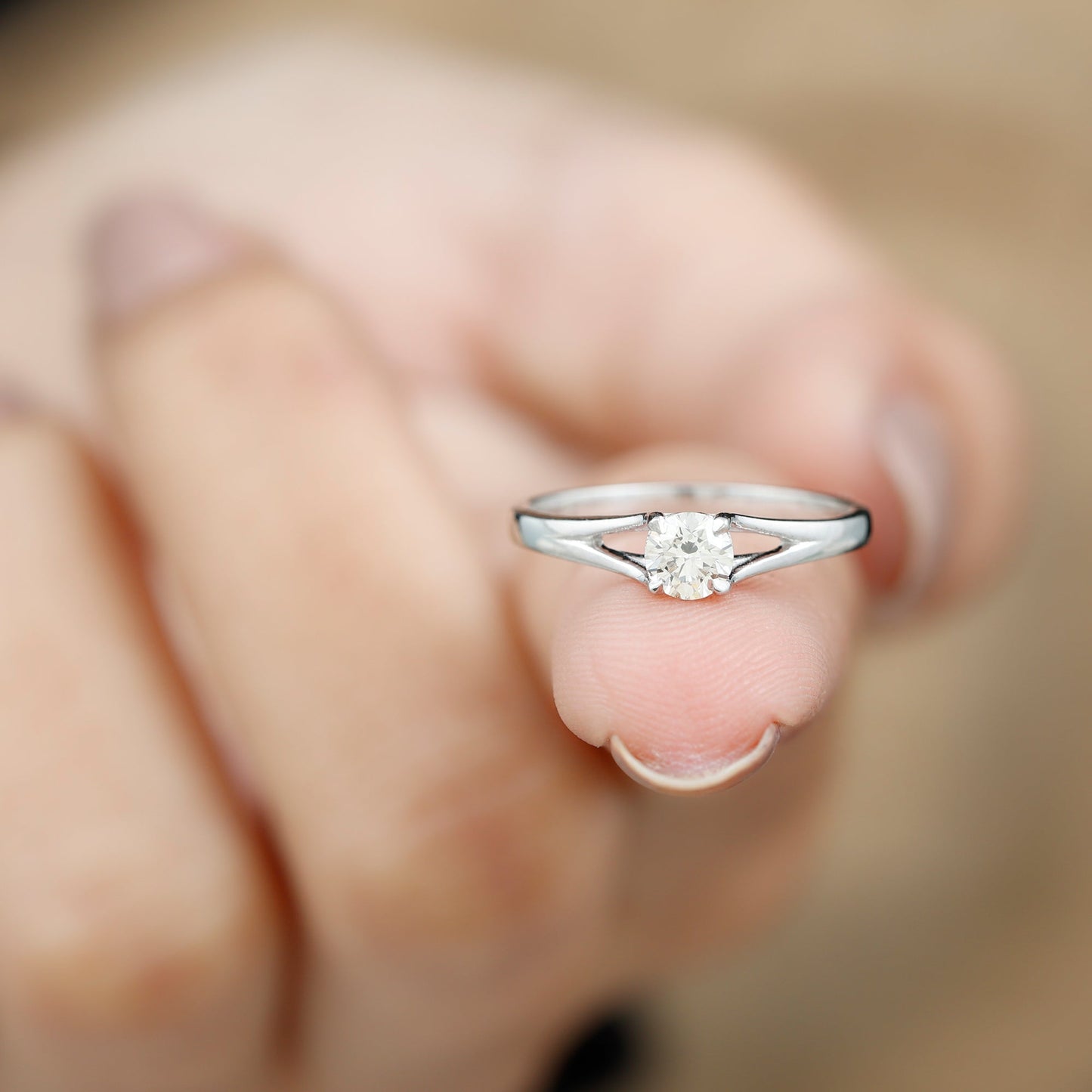 Certified Diamond Solitaire Ring in Claw Setting