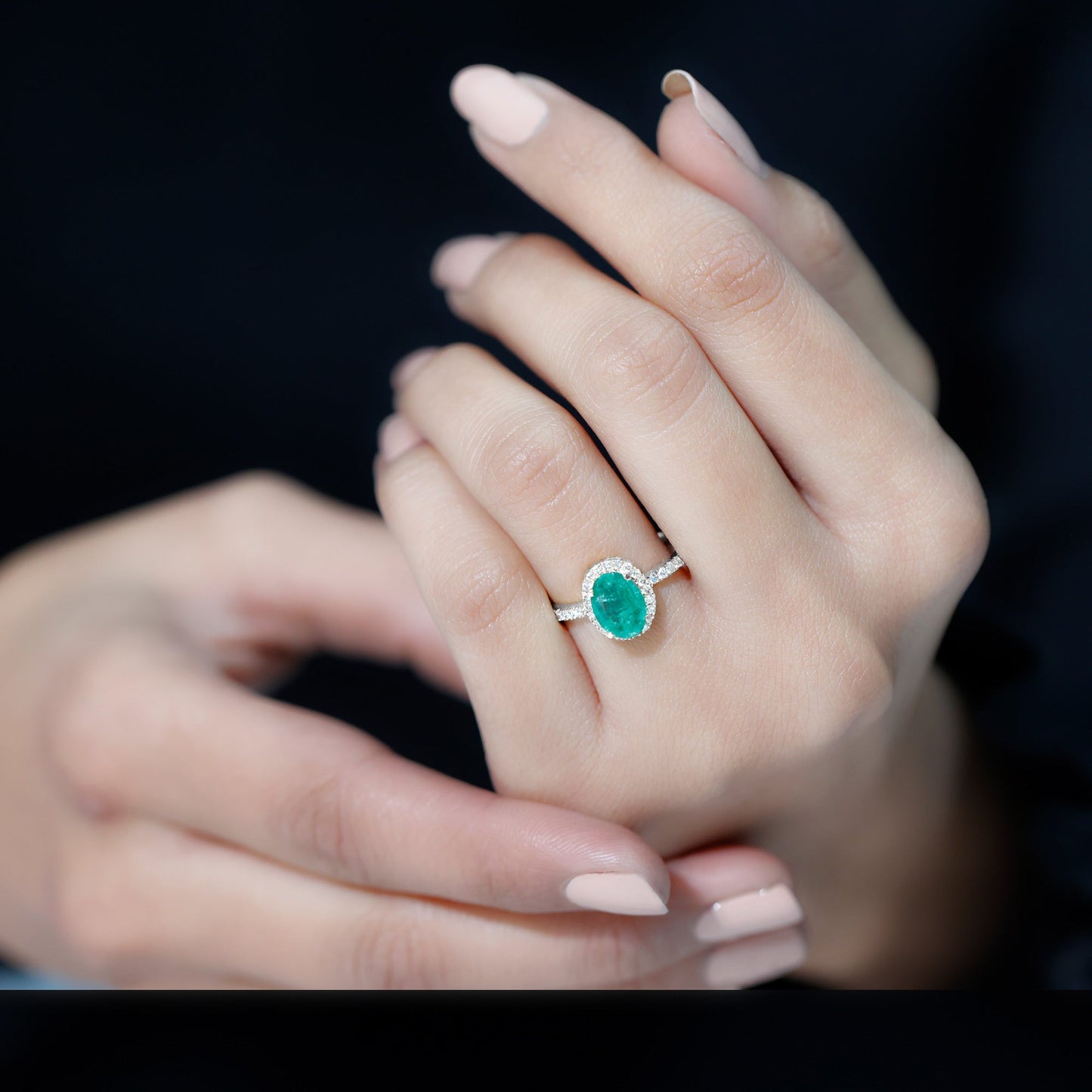 Genuine 6X8MM Oval Emerald Engagement Ring with Diamond Halo