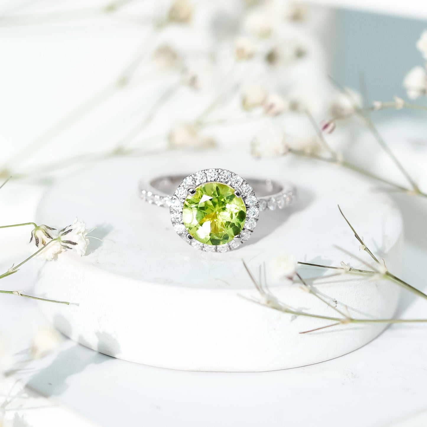 2 Carat Round Peridot Engagement Ring with Diamond Halo