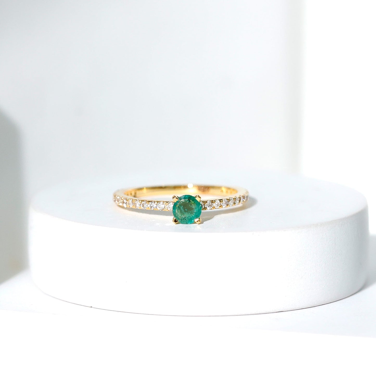 0.49 Carat Emerald Dainty Solitaire Ring with French Pave Set Diamond
