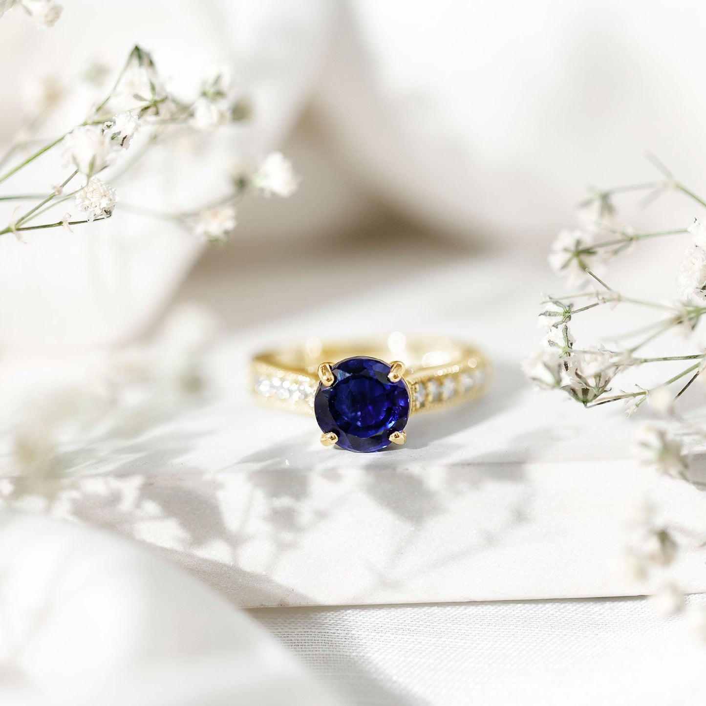 Certified 2.7 Carat Lab Grown Blue Sapphire Solitaire Engagement Ring with Diamond
