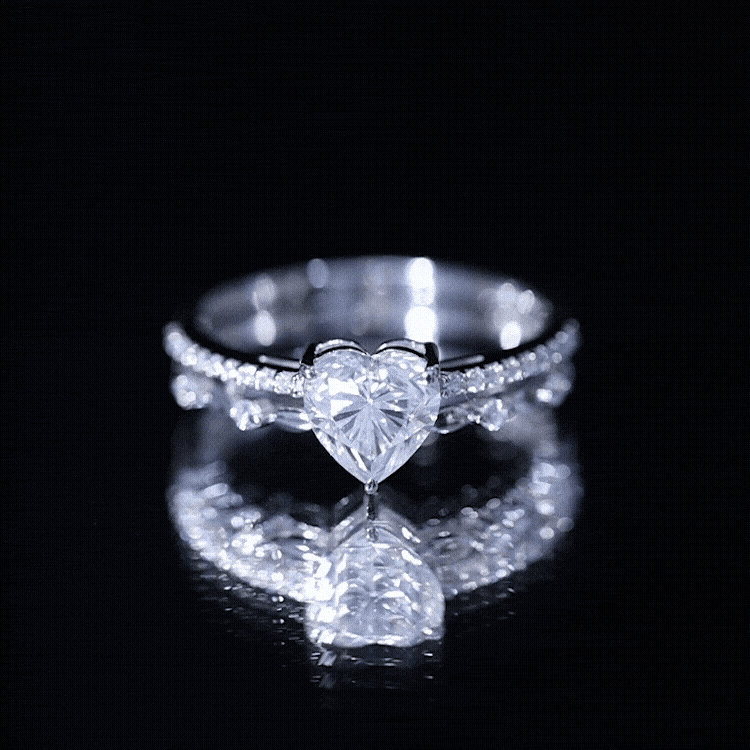 1.5 Carat Heart Moissanite Solitaire Double Band Ring Set
