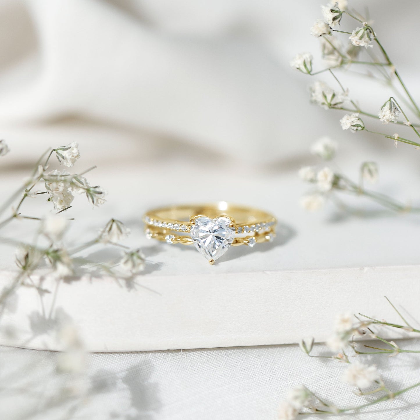 1.5 Carat Heart Moissanite Solitaire Double Band Ring Set
