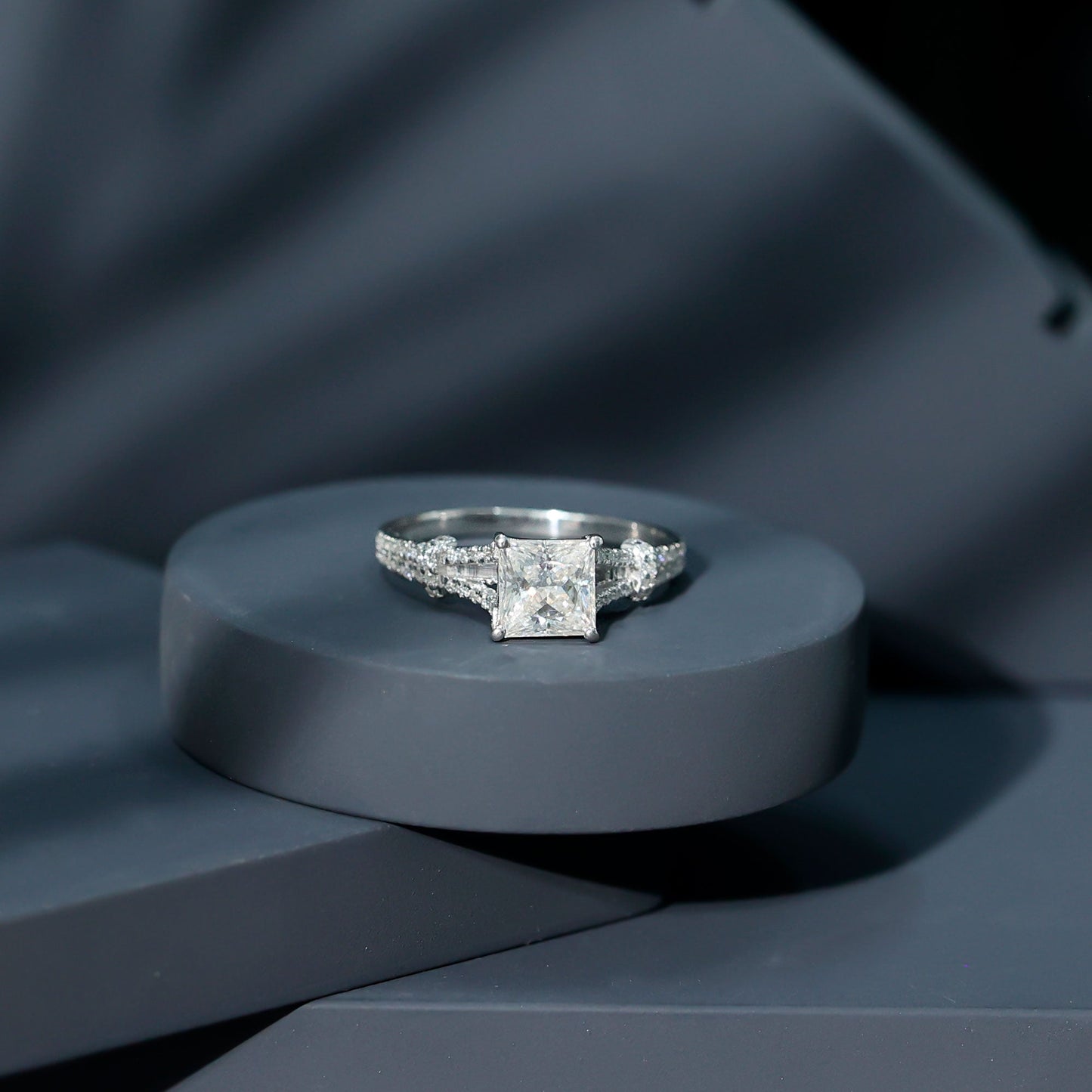 3 Carat Princess Cut Moissanite Solitaire Engagement Ring in Split Shank