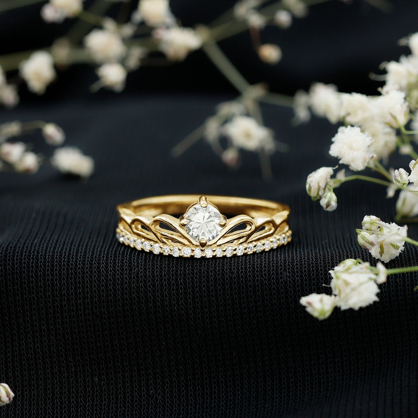 Certified Round Diamond Crown Ring