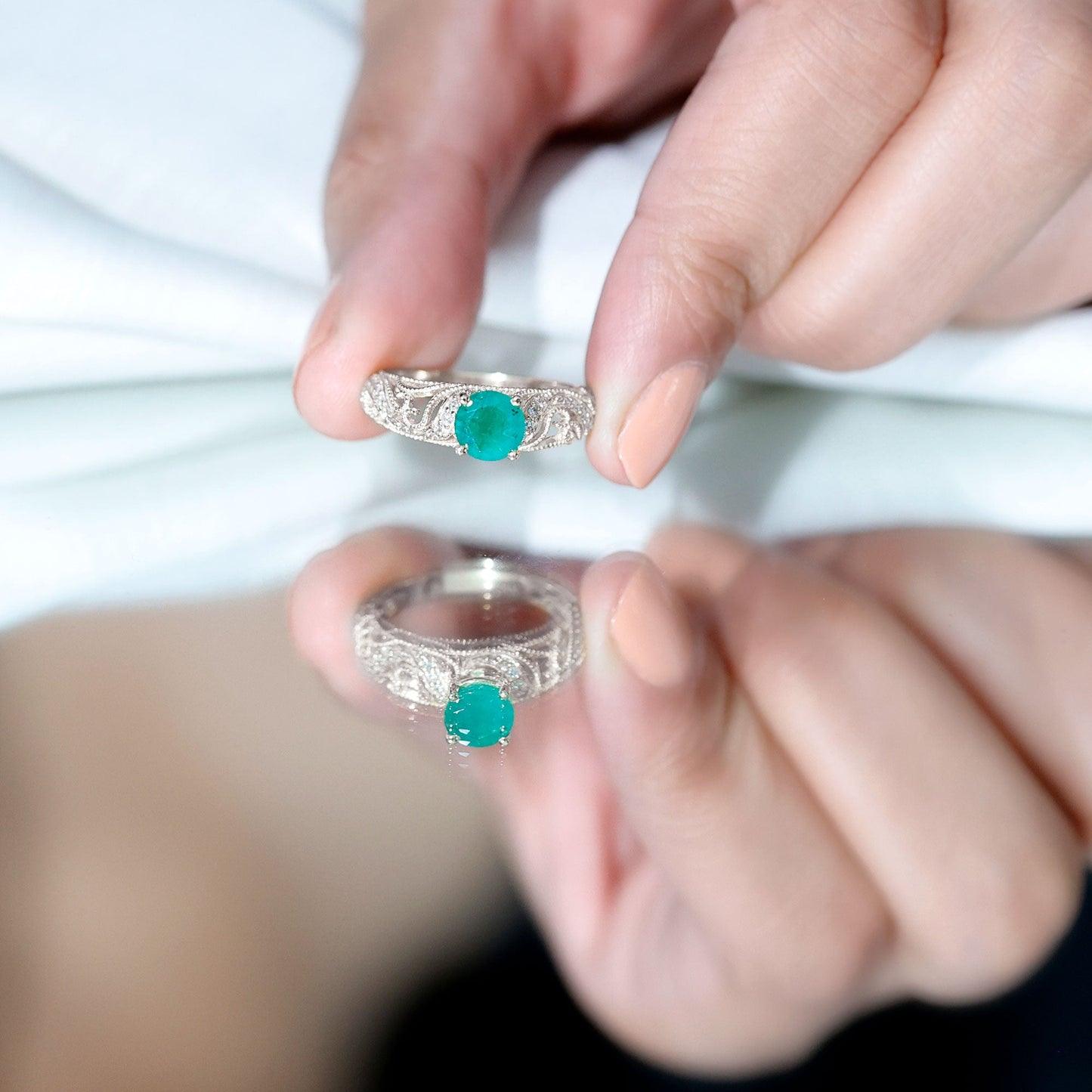 Vintage Looking Emerald and Diamond Engagement Ring for Women
