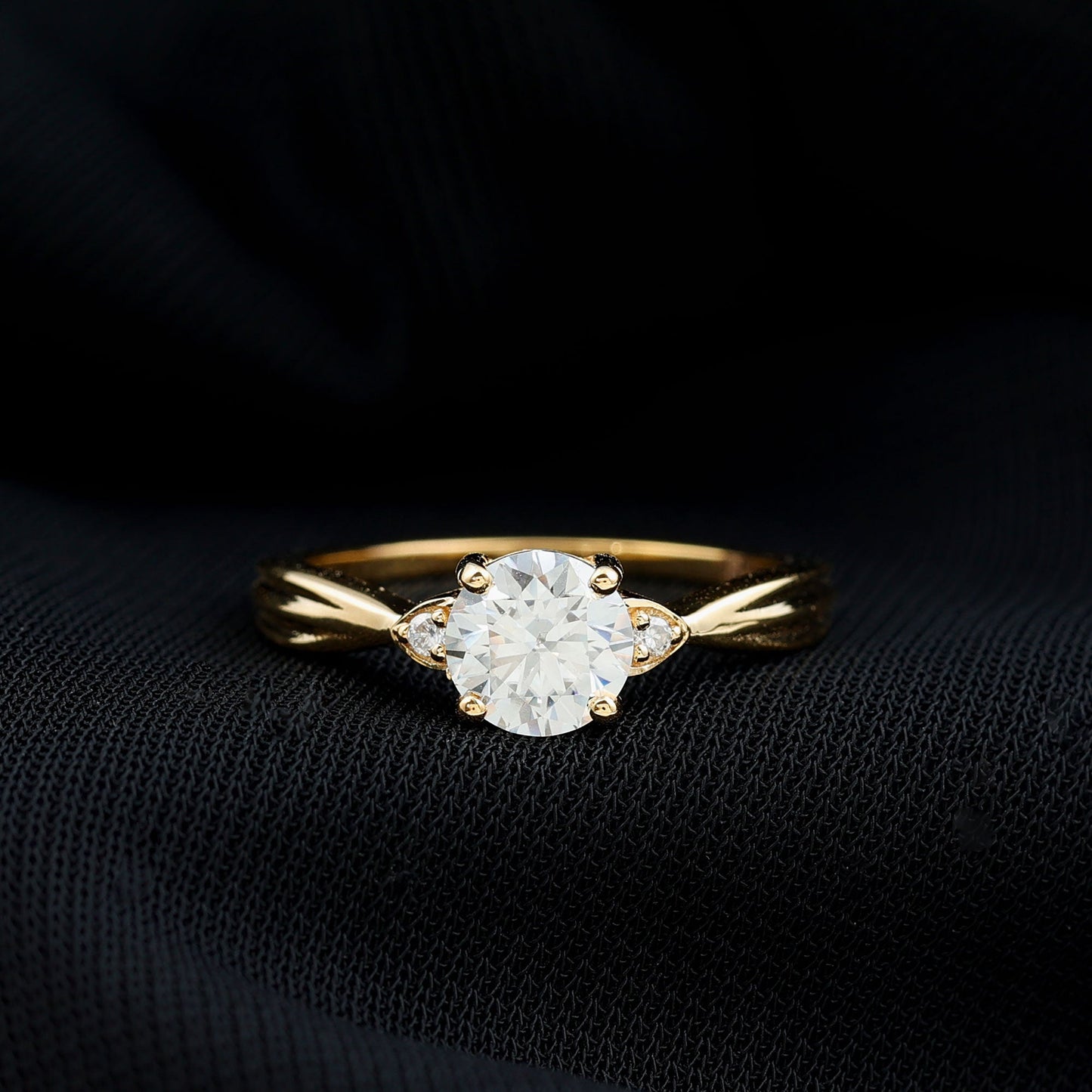 Round Moissanite Solitaire Engagement Ring for Her