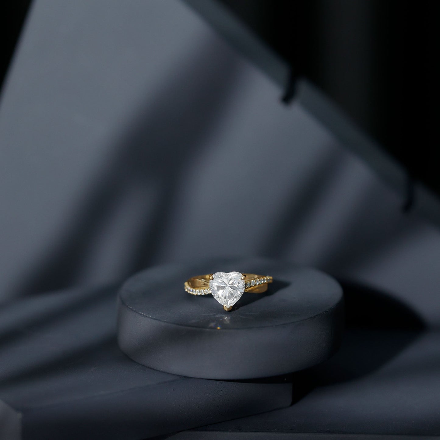 Heart Shape Moissanite Solitaire Engagement Ring for Her
