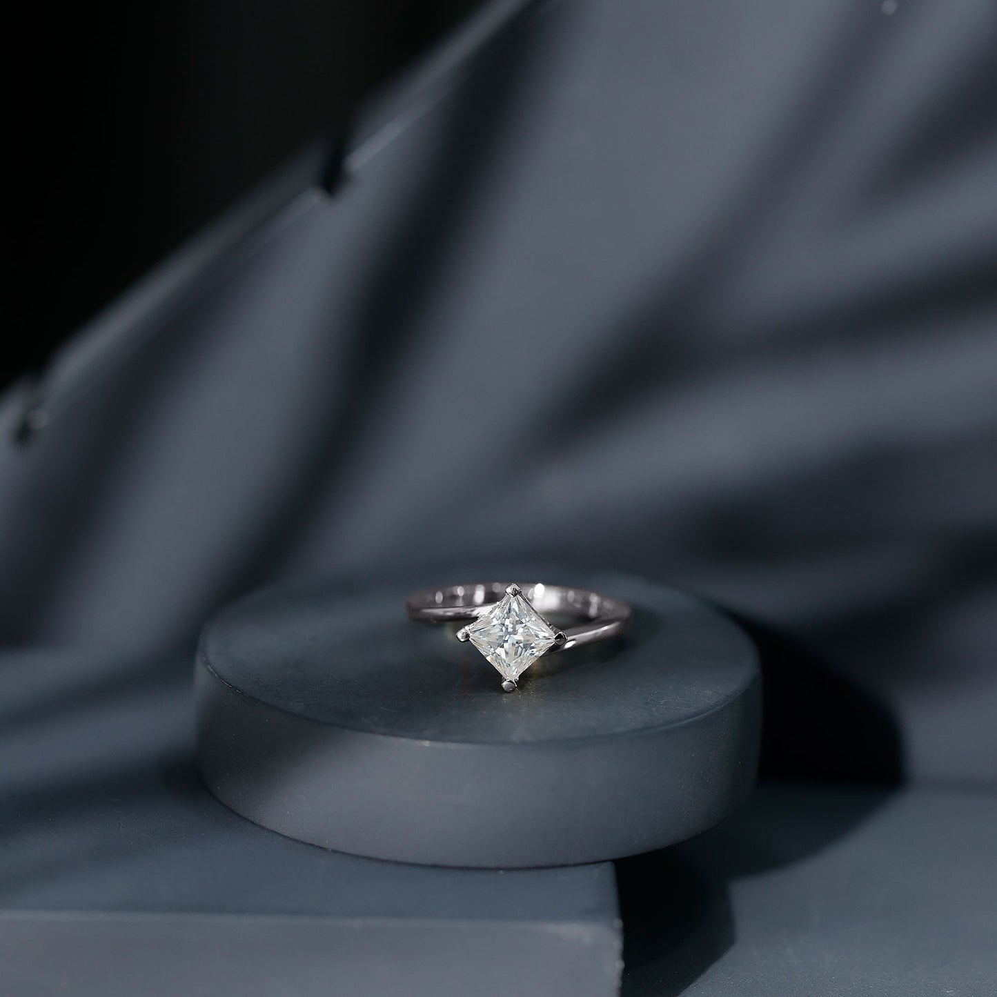 Princess Cut Moissanite Solitaire Bypass Promise Ring in Gold