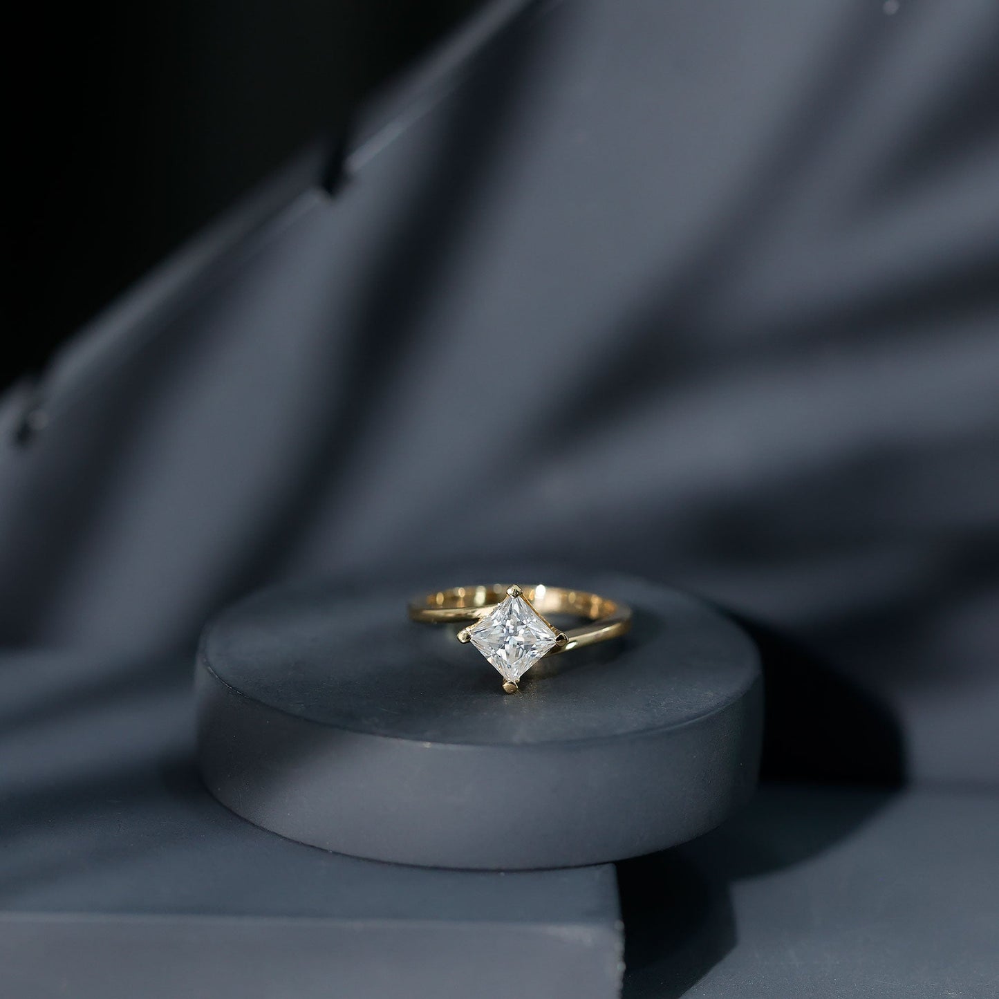 Princess Cut Moissanite Solitaire Bypass Promise Ring in Gold