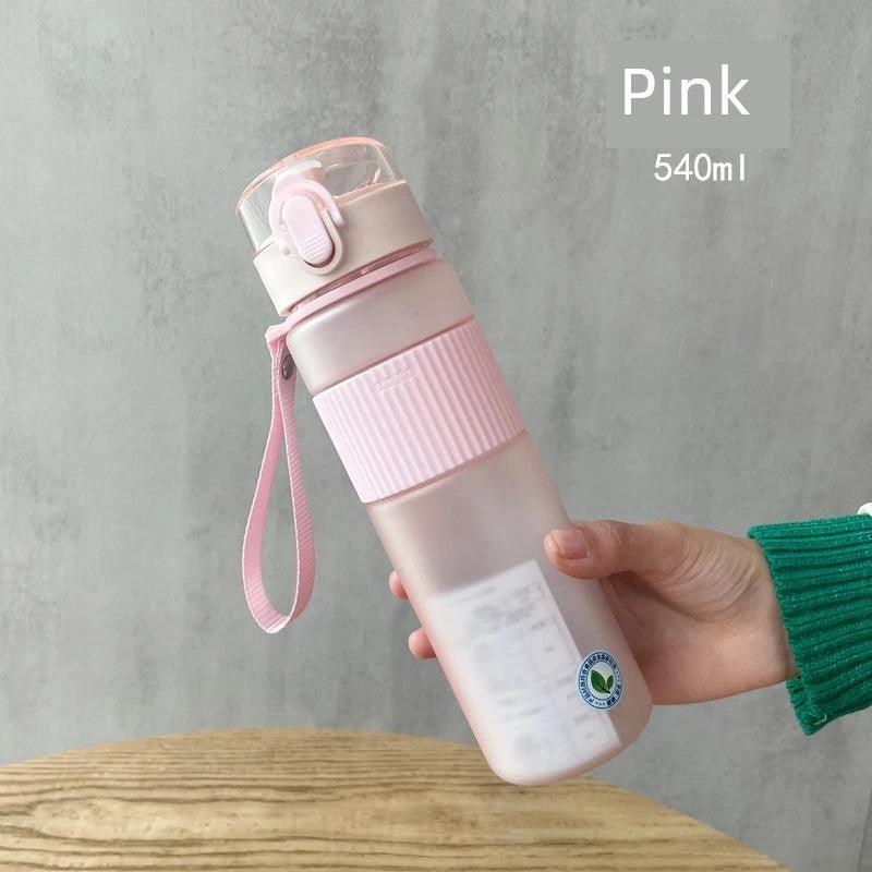 Casino Frosted Sports Water Bottle Plastic Portable Bottle With Lid For Men And Women