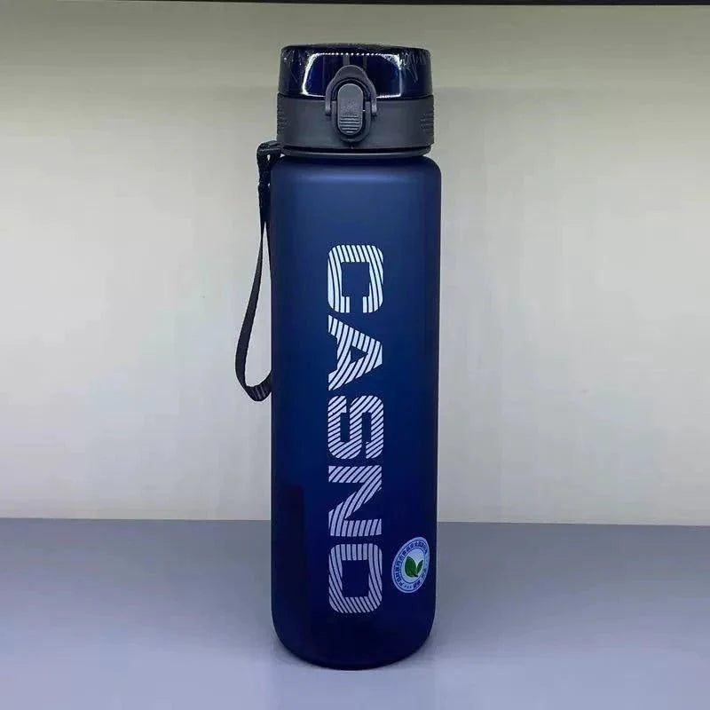 Casino Frosted Sports Water Bottle Plastic Portable Bottle With Lid For Men And Women