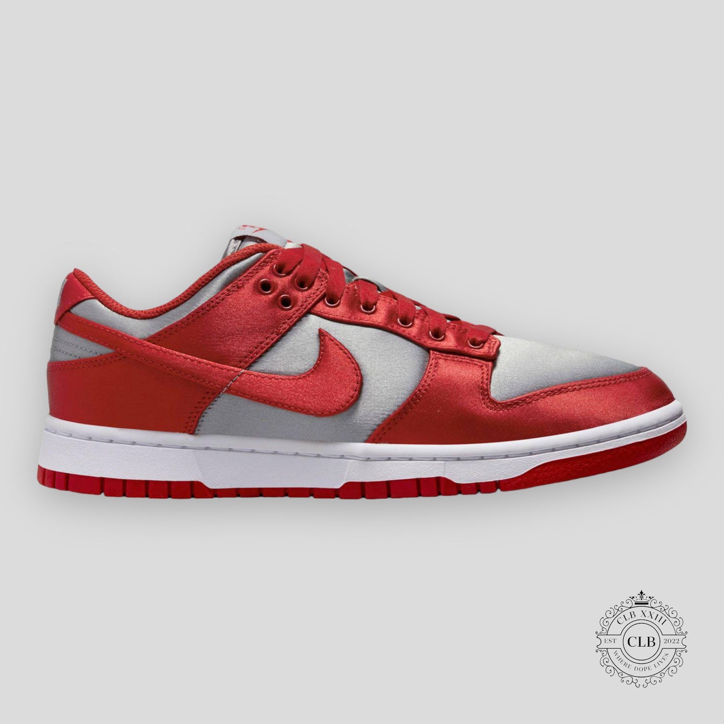 NIKE DUNK LOW (W) "SATIN UNLV"
